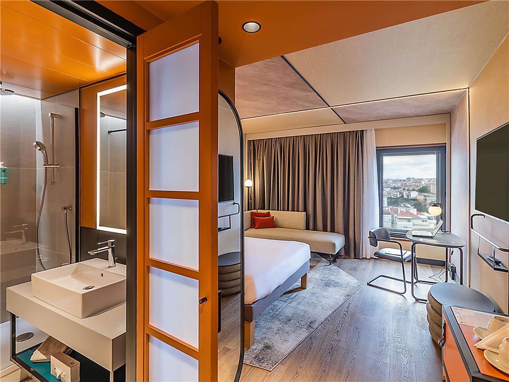 Novotel 4*